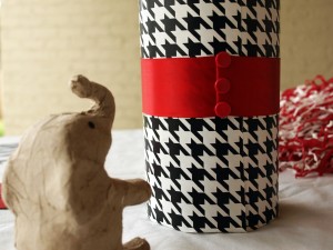 houndstooth-detail